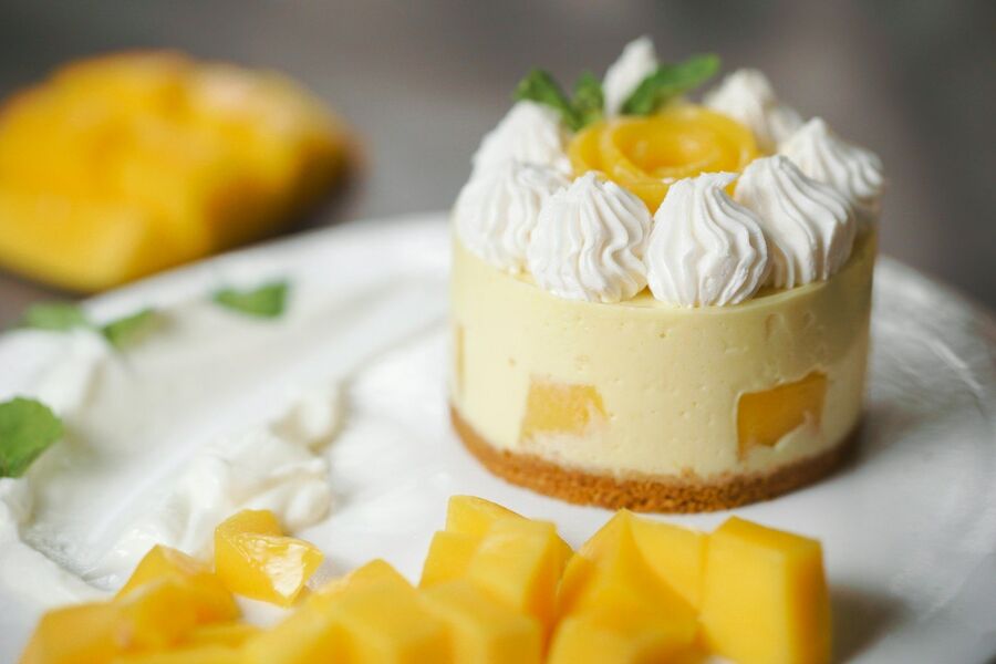 Cakes and pastries